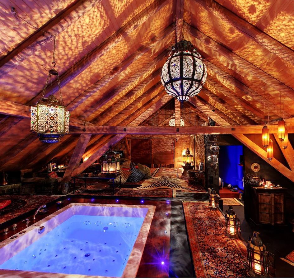 Bijou Hotel / Love And Romance Kallnach Ruang foto