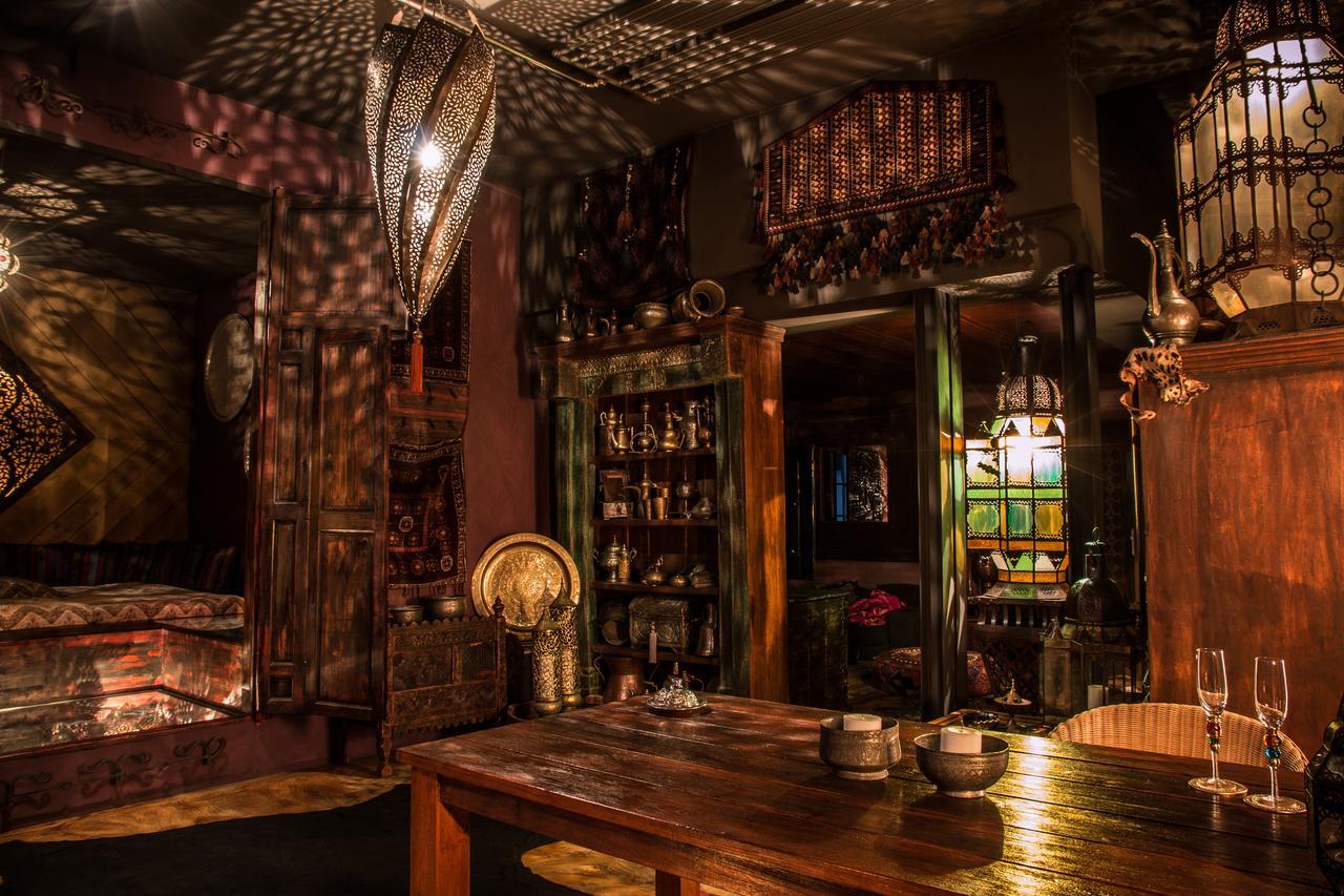 Bijou Hotel / Love And Romance Kallnach Ruang foto